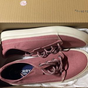 Sperry boat shoes